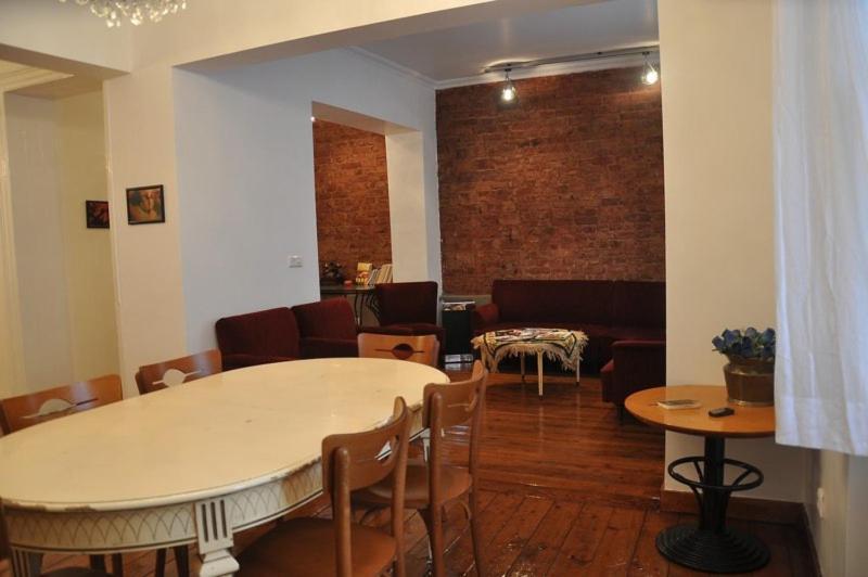 Historical 135 Sqm Near Galata Tower * Istambul